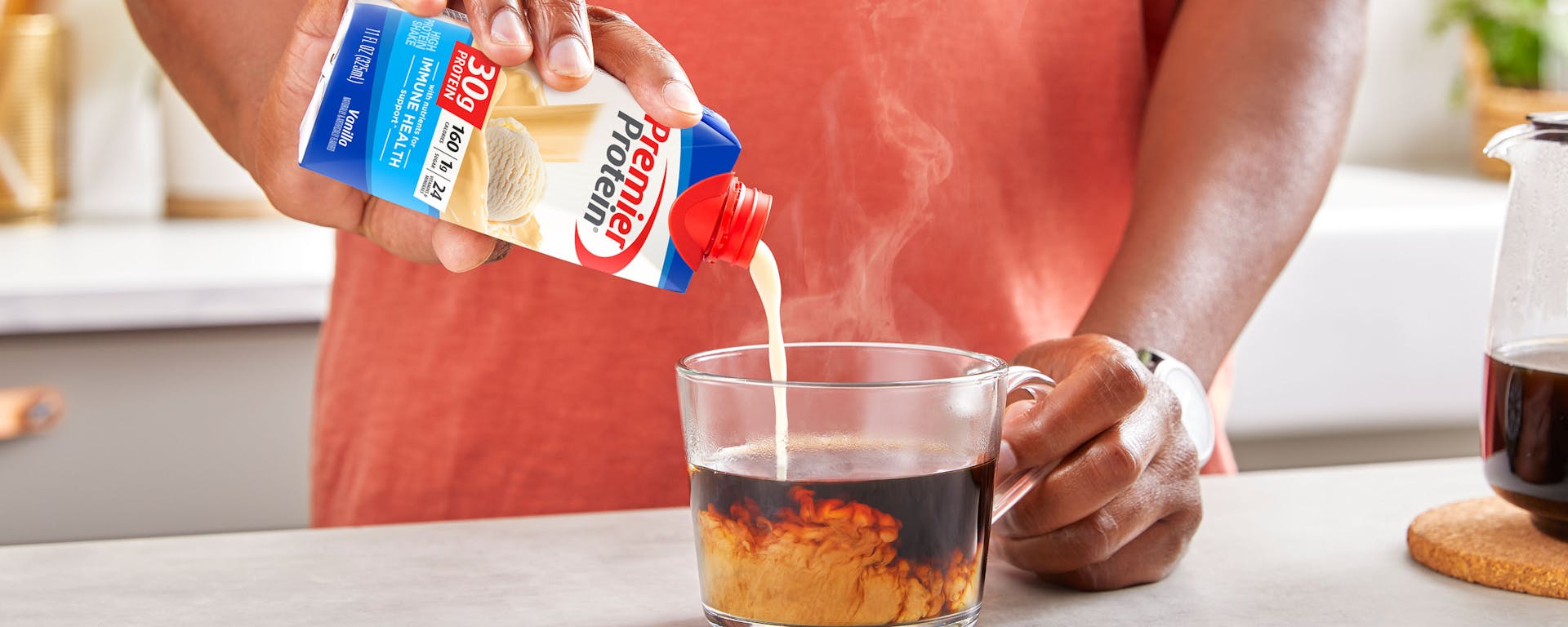 Pouring a proffee shake