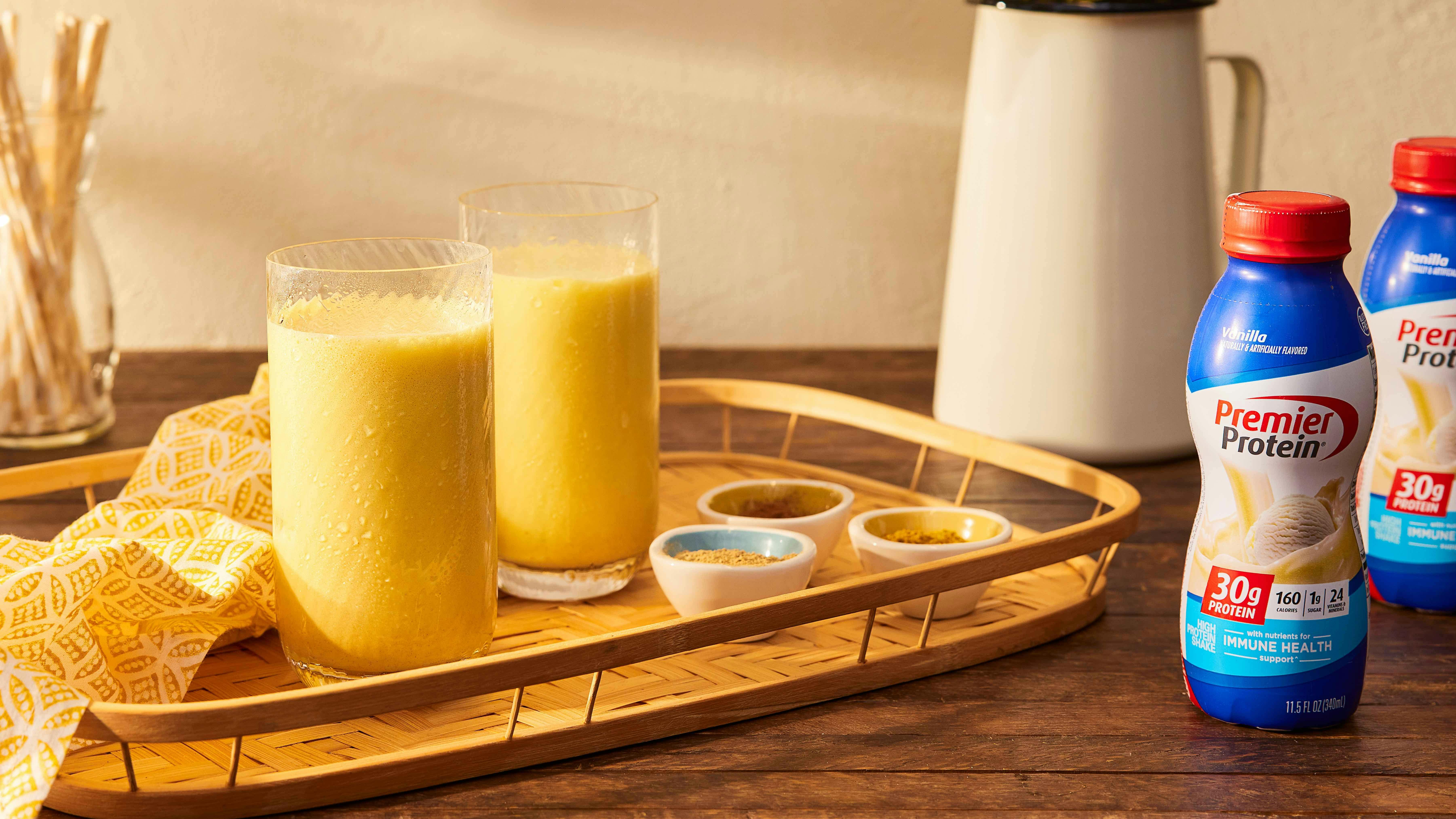 Recipe image for Golden Milkshake.