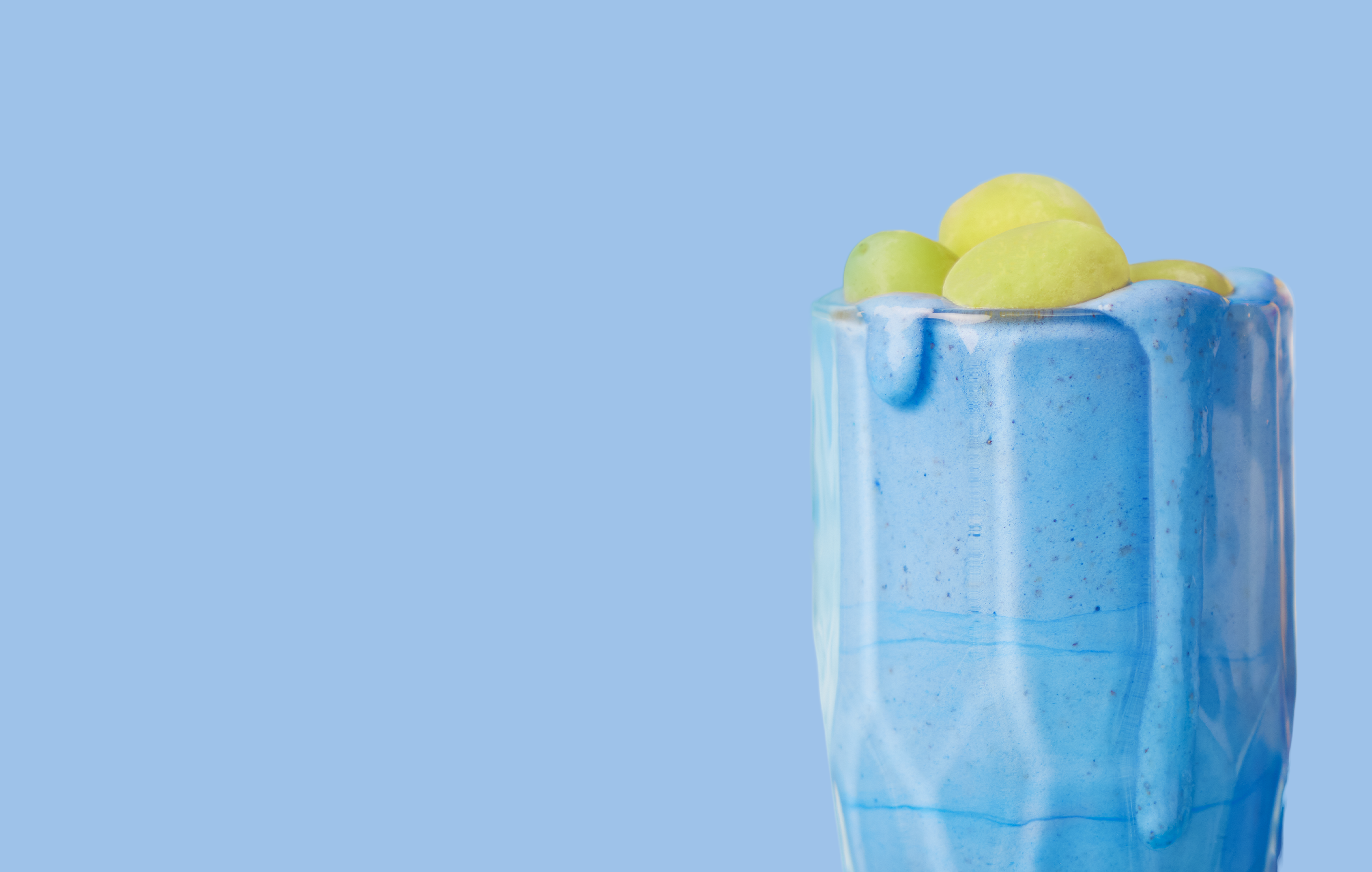 Recipe Feat Cotton Candy Smoothie 2880x1830