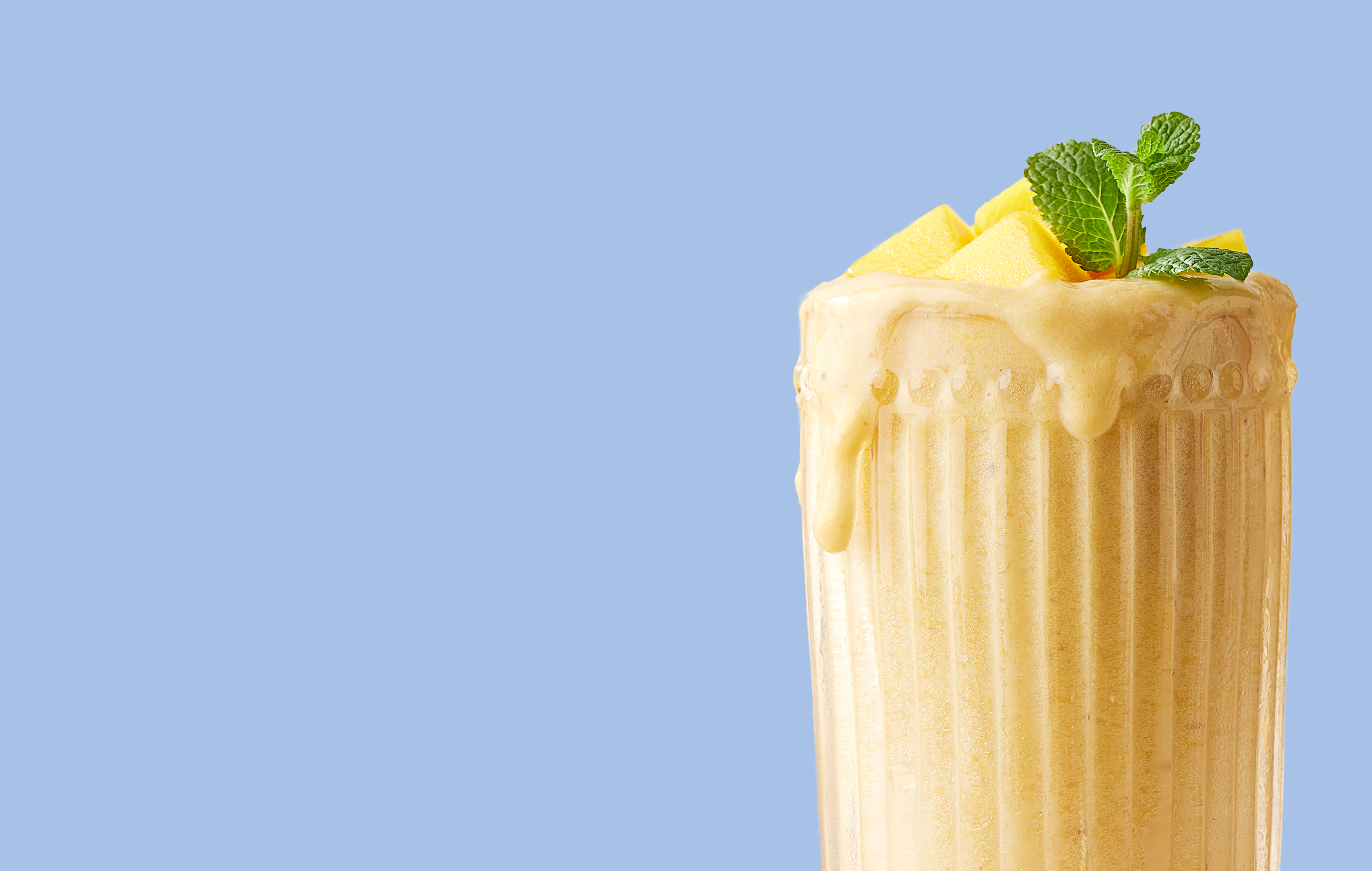 Recipe Feat Tropical Sunrise Smoothie 2880x1830